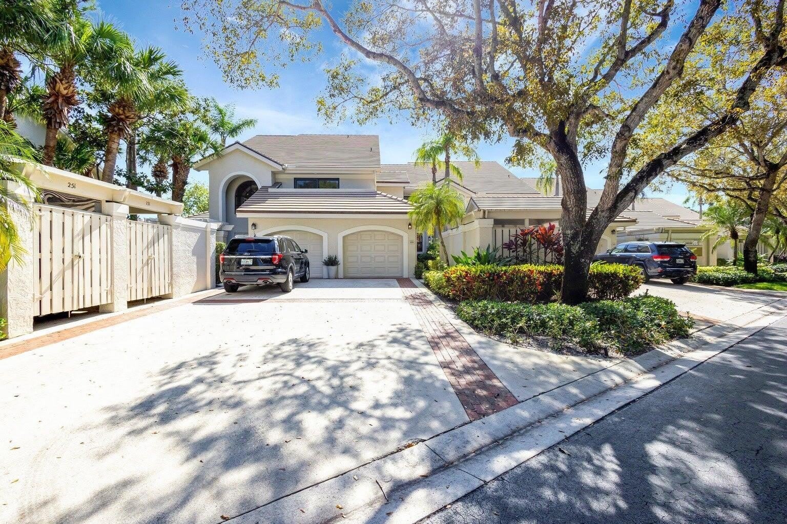 16050 W Bay Drive – photo 2