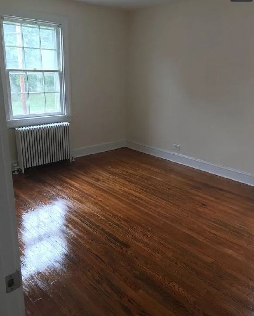 2027-2028 School Year 8 bdrm / 3 bath 508 14th St NW – photo 3