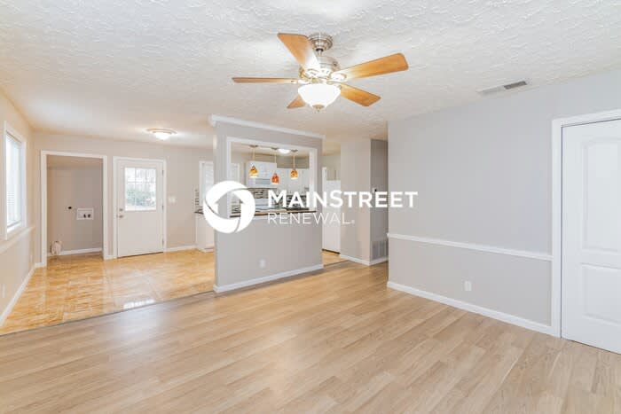 5002 Seville Drive – photo 5