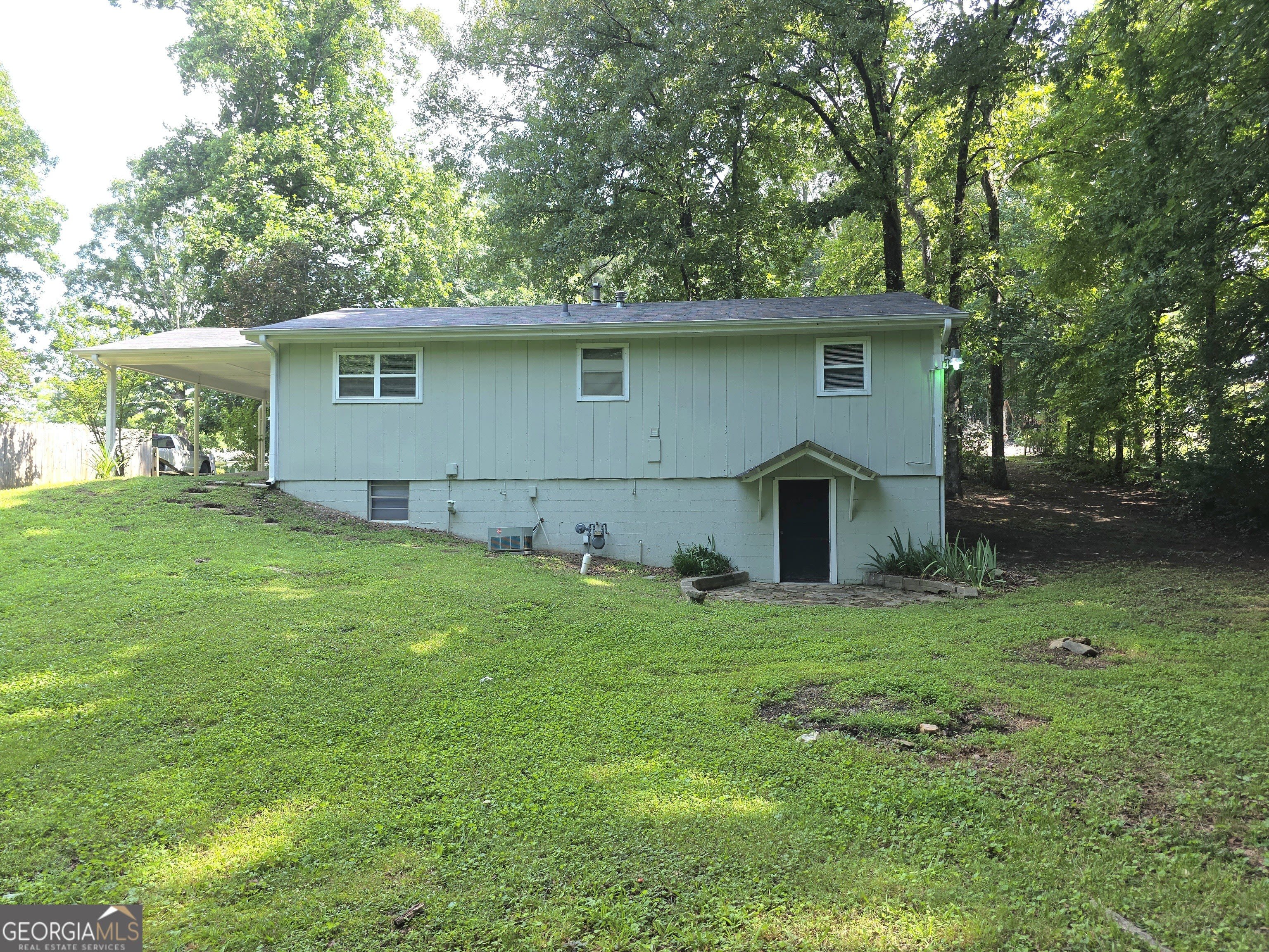 3460 Meadowview Drive – photo 3
