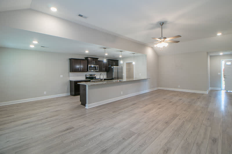 220 King Road – photo 4
