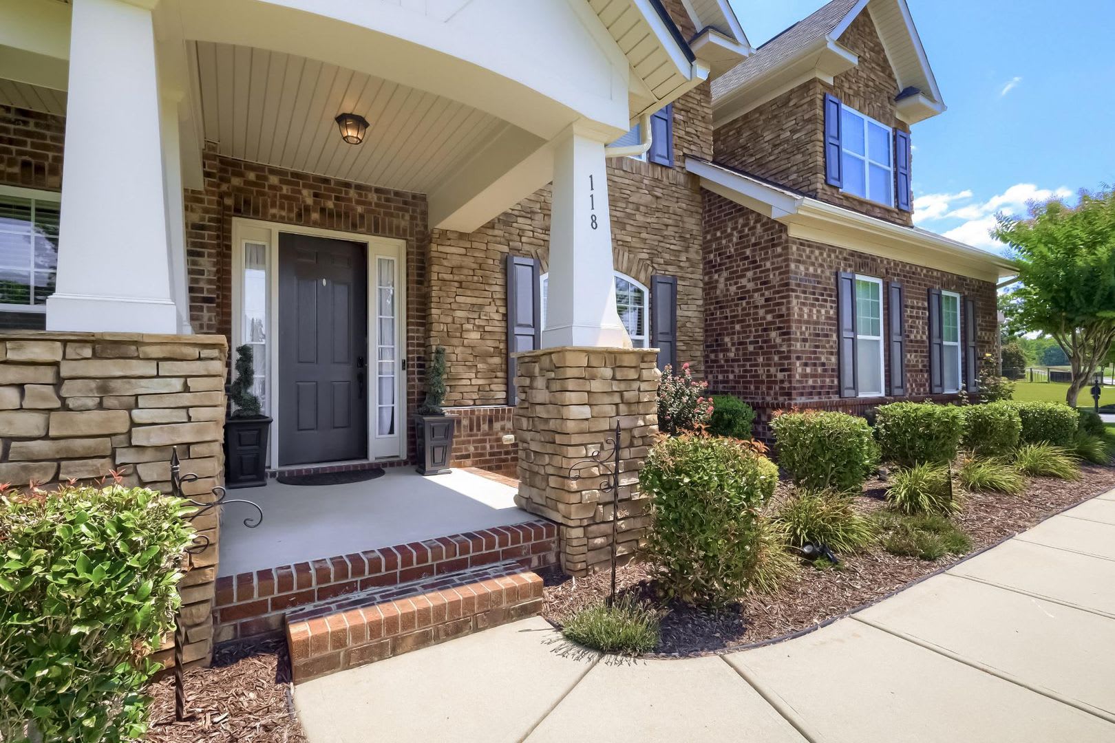 5 Bedroom single family home in Mooresville – photo 4