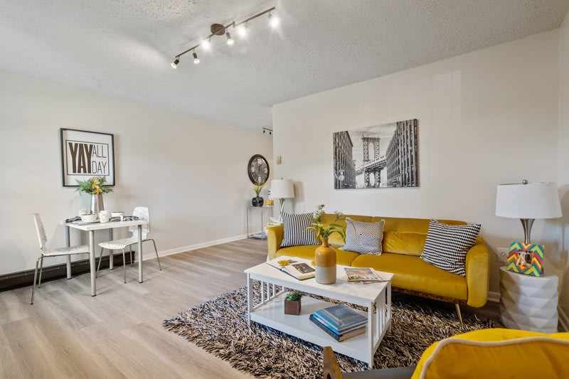 2549 Bradford Court – photo 3