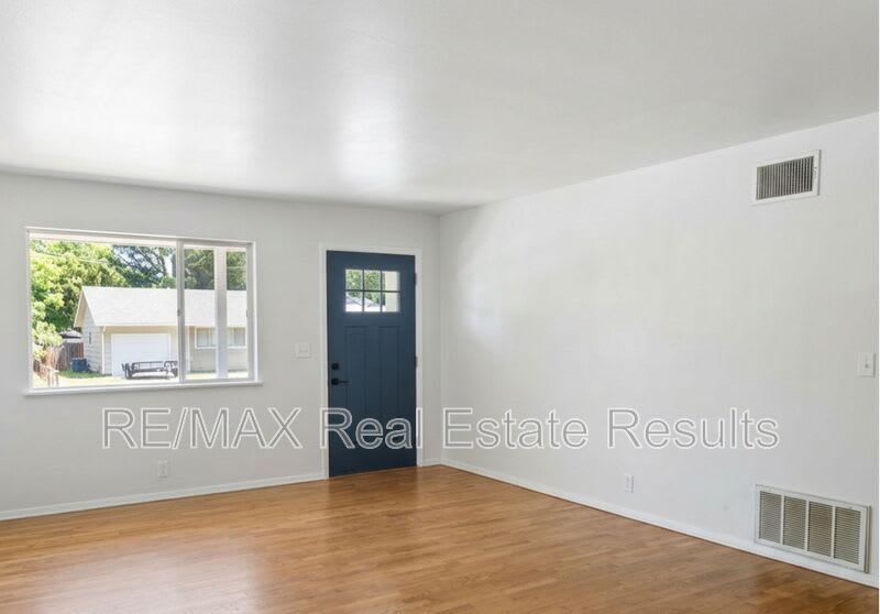 113 N Nolan Ave – photo 3