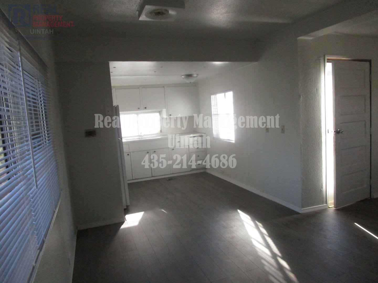 Cozy 3 Bedroom 1 Bathroom Trailer Home!!! MOVE IN SPECIAL!!!! $300 OFF FIRST MONTHS RENT!!!! – photo 3