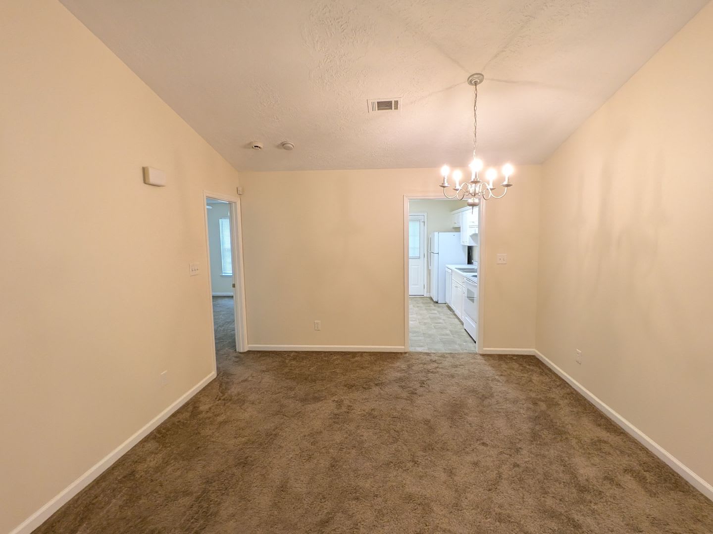 526 Edgecliff Lane Evans Ga 30809 – photo 4