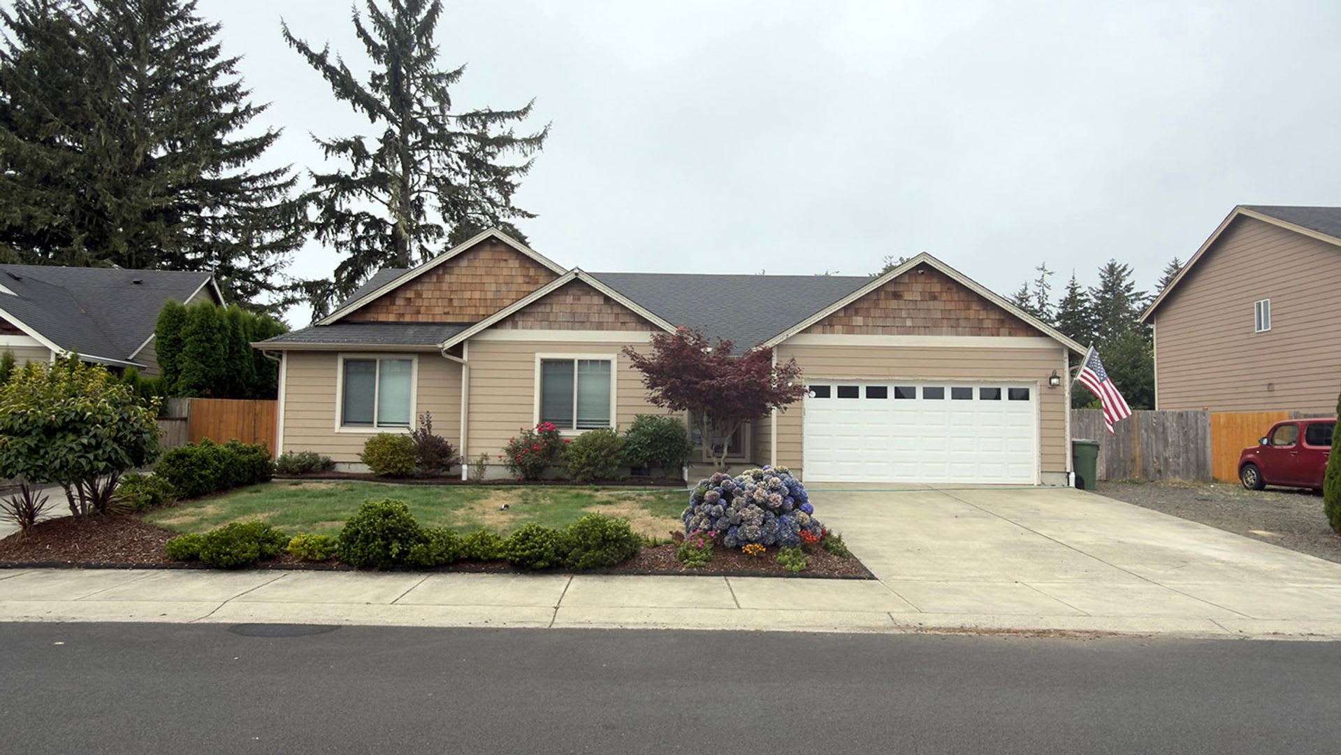 355 Sw Kalmia Ave Warrenton Or 97146 – photo 2