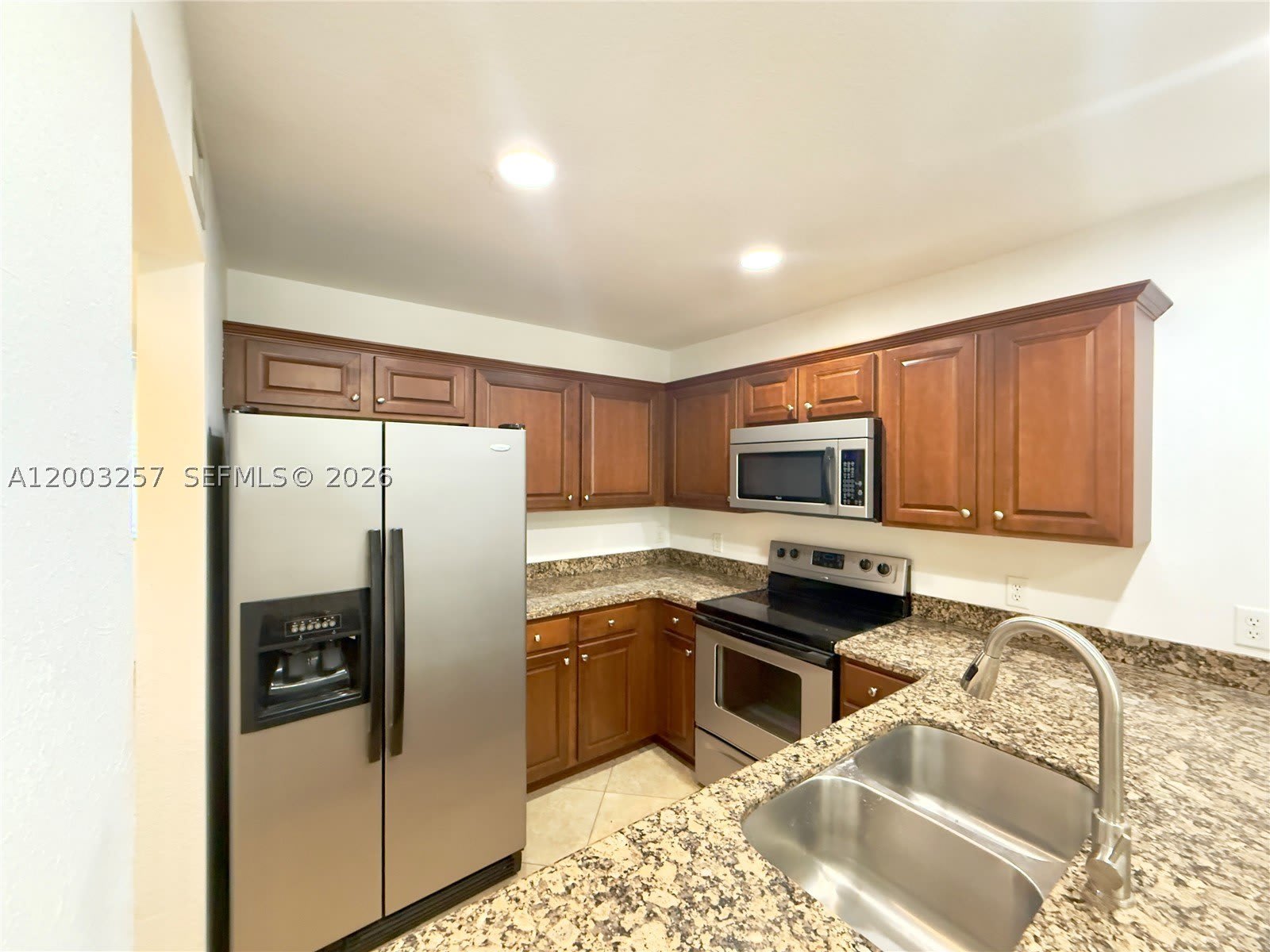 1000 Palm Trl – photo 3