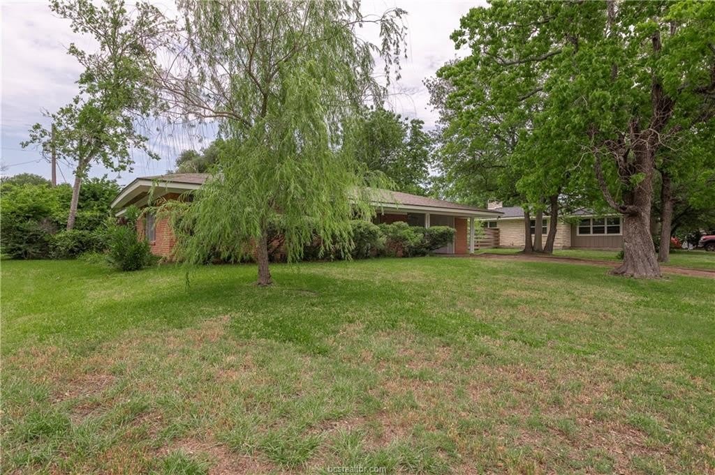 501 Helena Street – photo 3