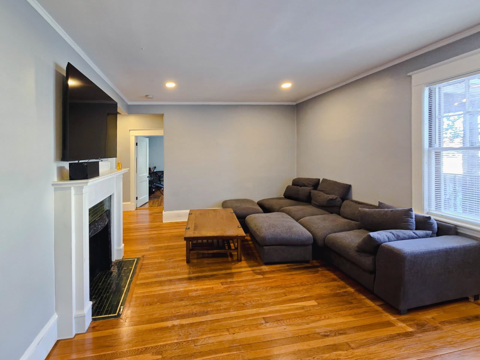 235 Chestnut Hill Avenue – photo 2