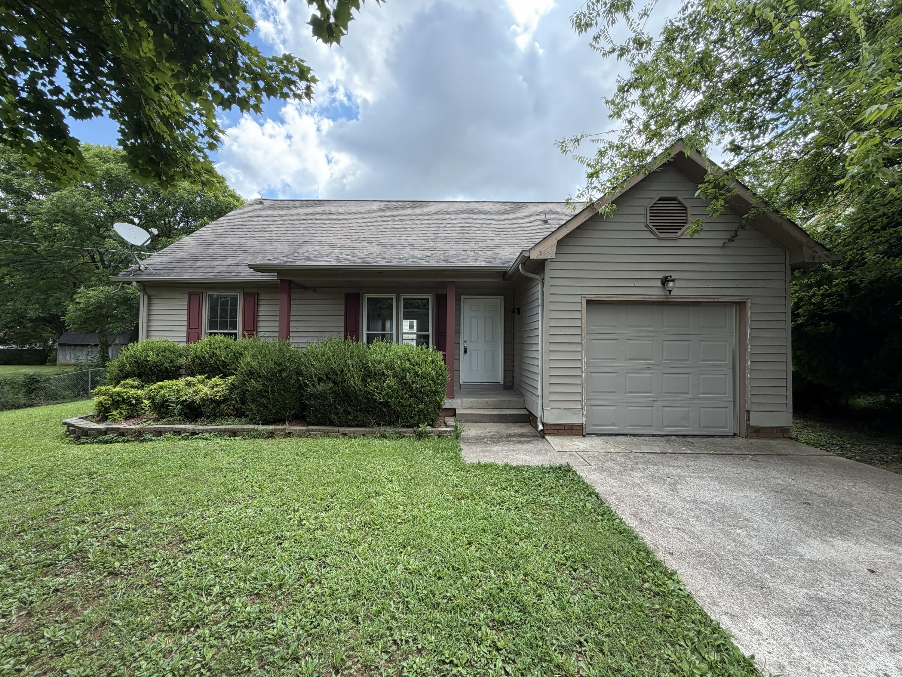 3409 Minor Drive – photo 2