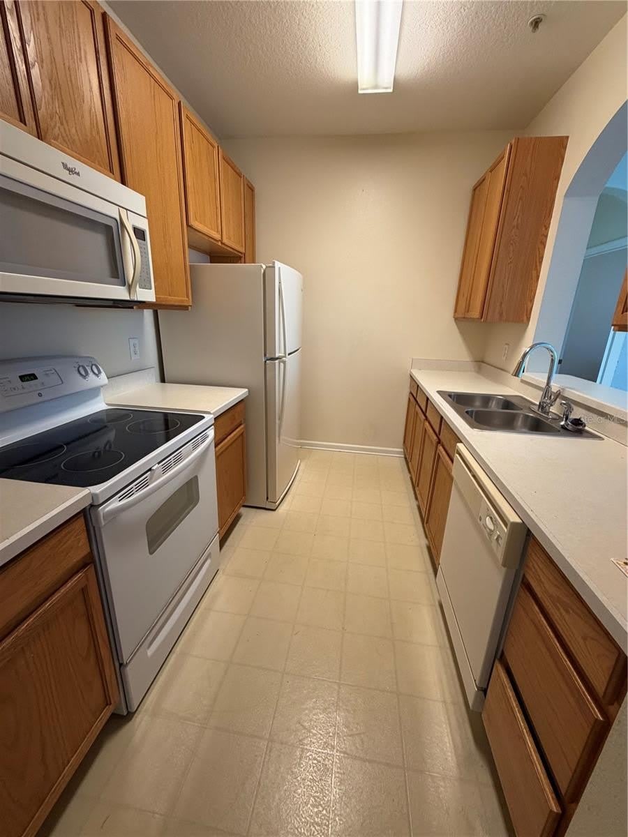6214 STEVENSON Drive – photo 4