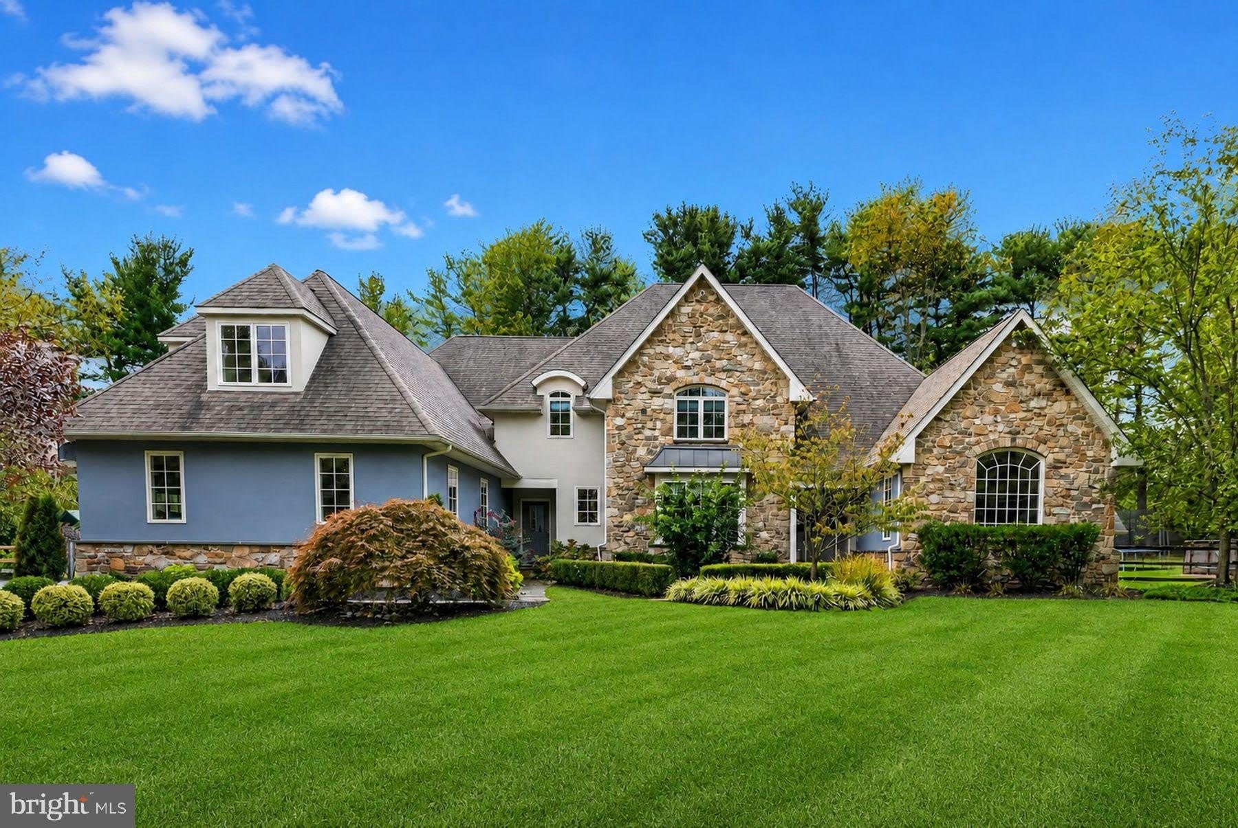 1424 EVANS Road – photo 1