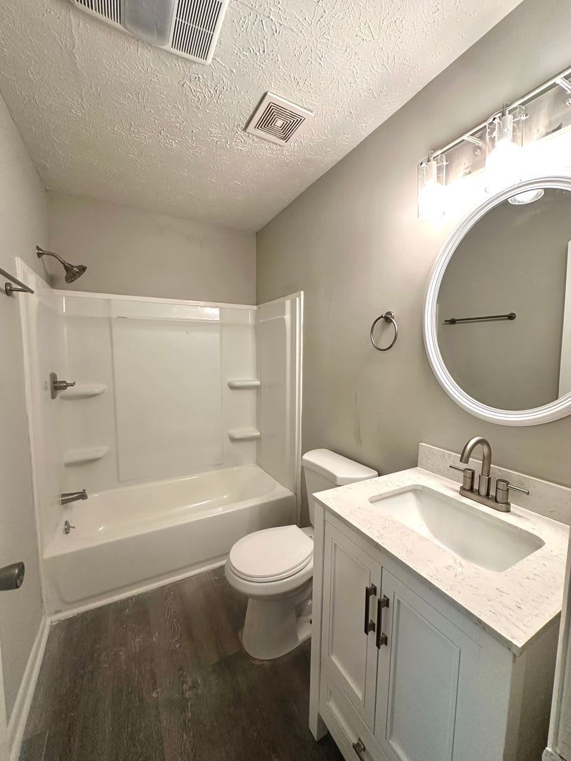 Totally Renovated! Everything New! Convenient to Everything! Pet Friendly! – photo 5