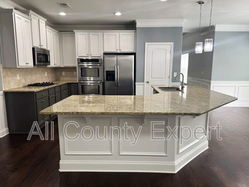 4215 Hopewell Manor Drive – photo 5