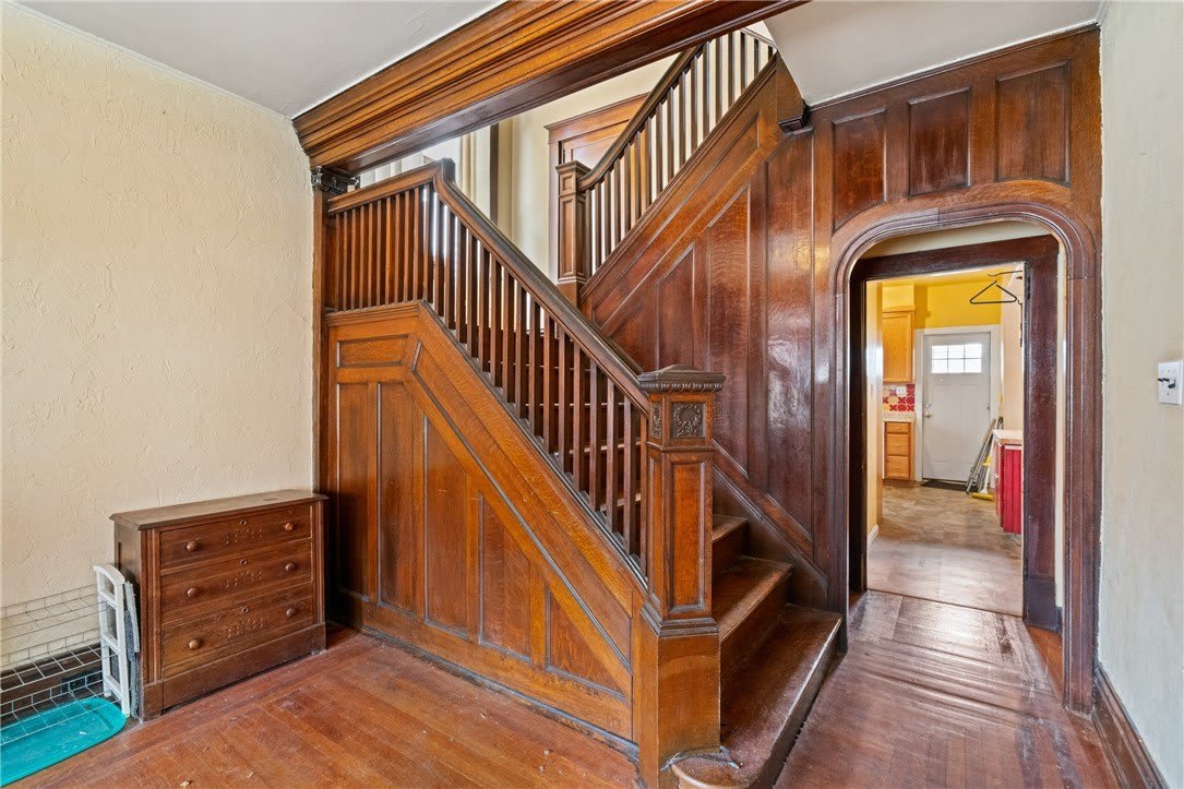 922 Jancey St – photo 4