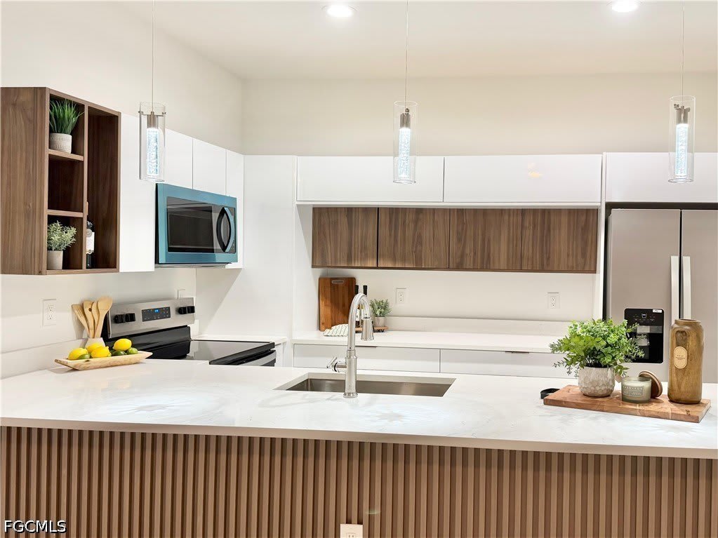 767 Crystal Avenue S – photo 3