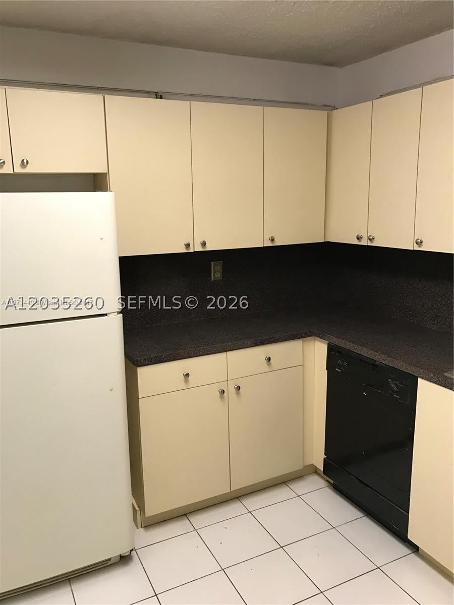 7550 SW 153rd Ct – photo 3