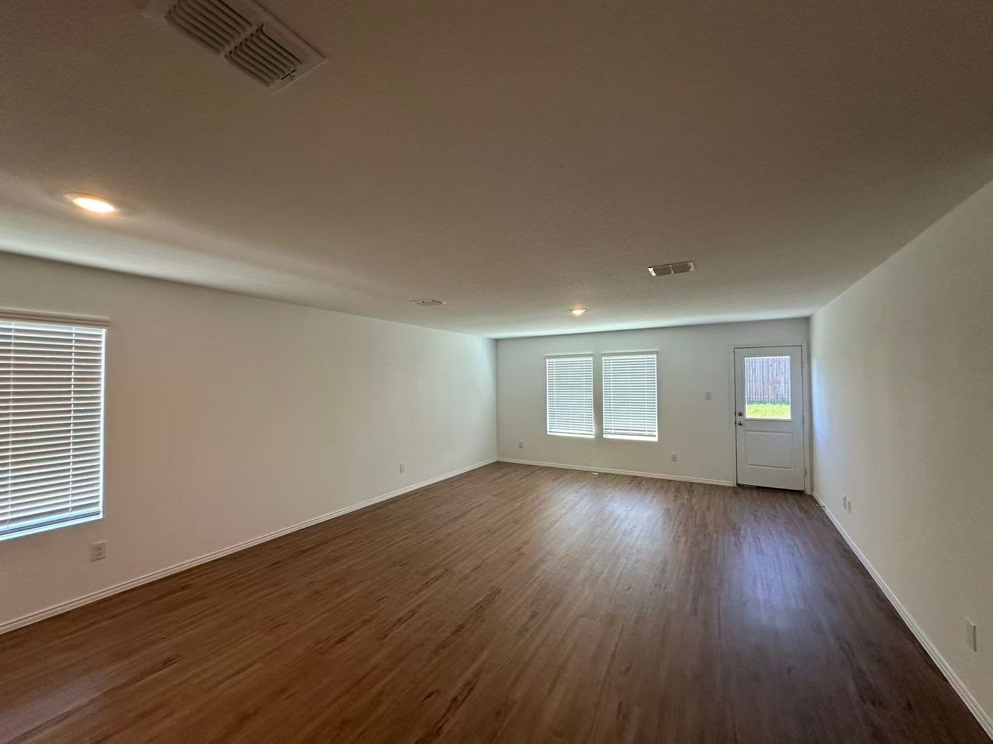 A Beautiful 2024 Built Home And It Comes With Free Internet – photo 4