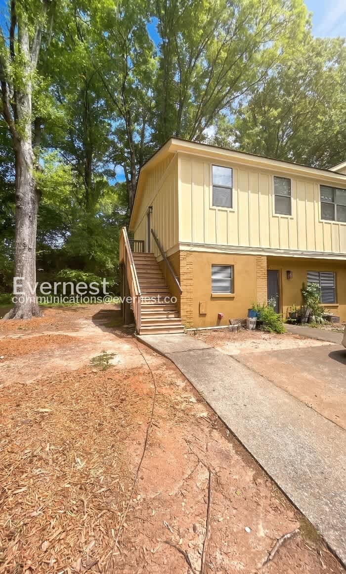 397 Annie Street – photo 2