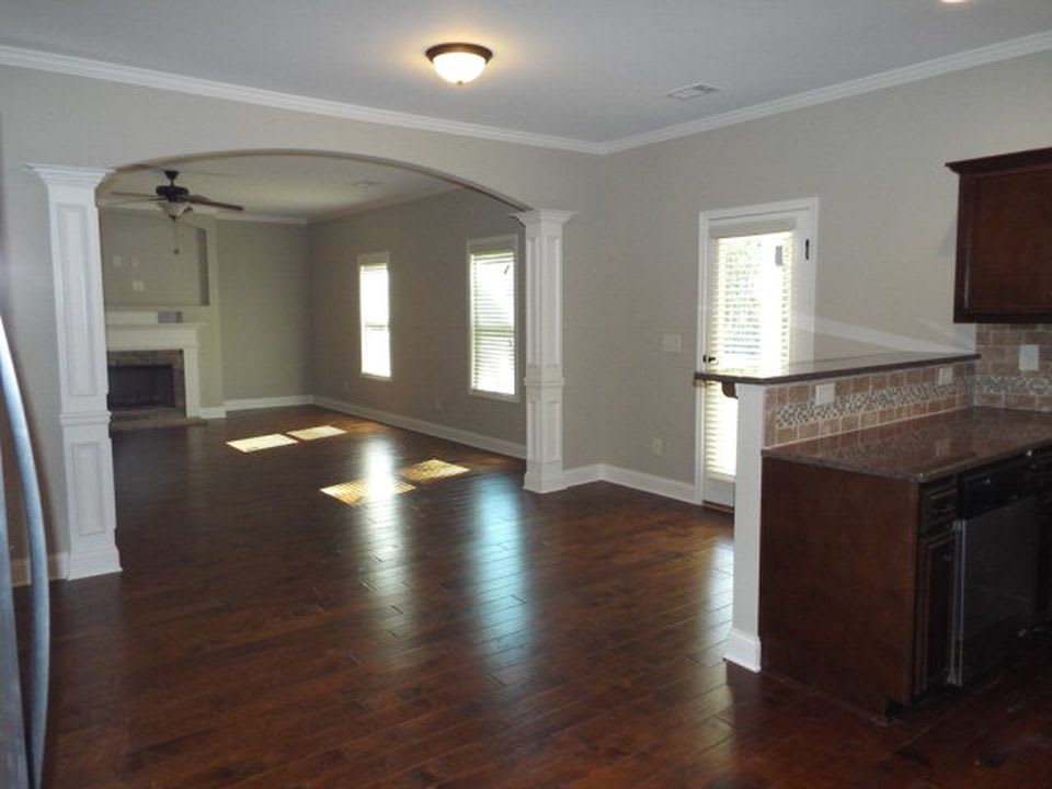 5600 Nicole Ct – photo 2