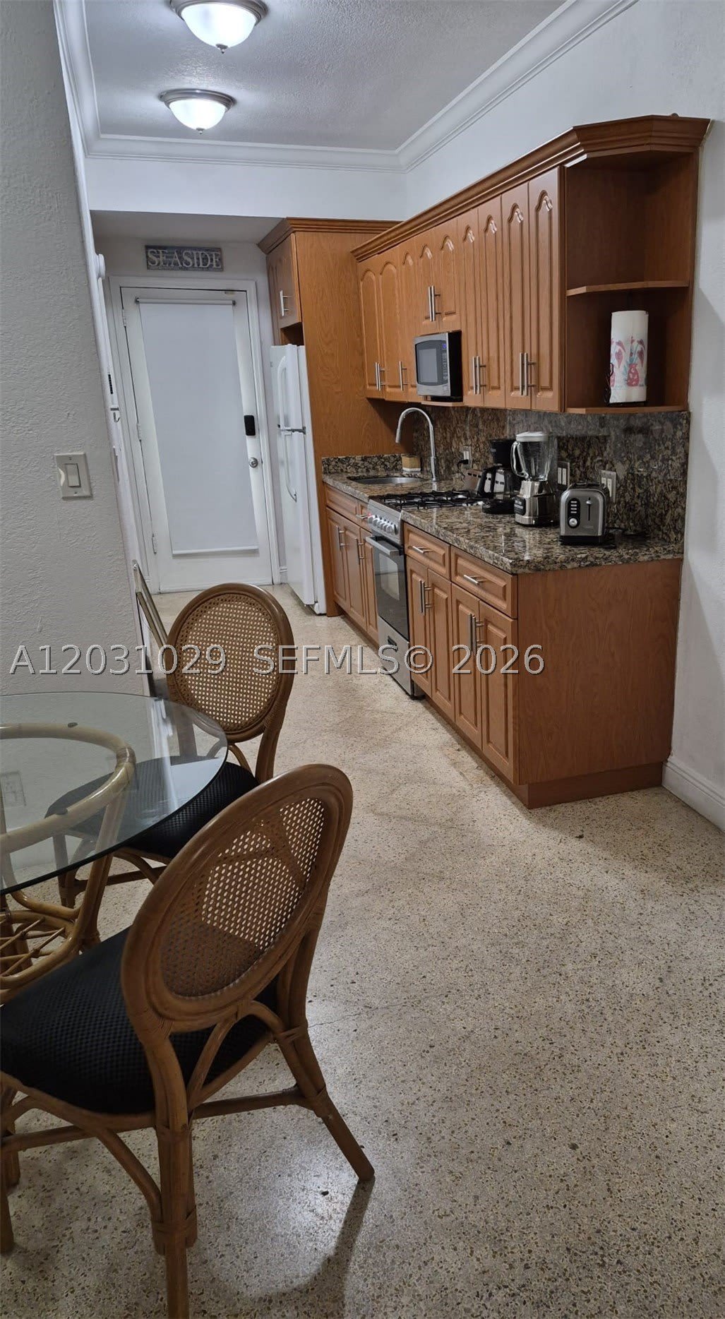 6490 Collins Ave – photo 4