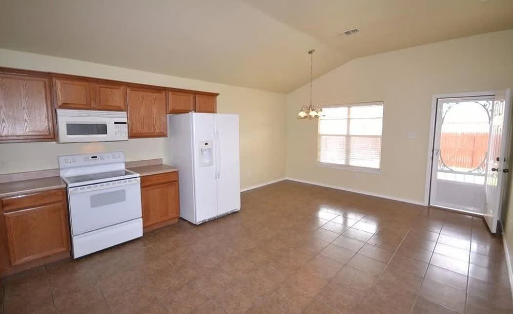 6527 93Rd St – photo 5