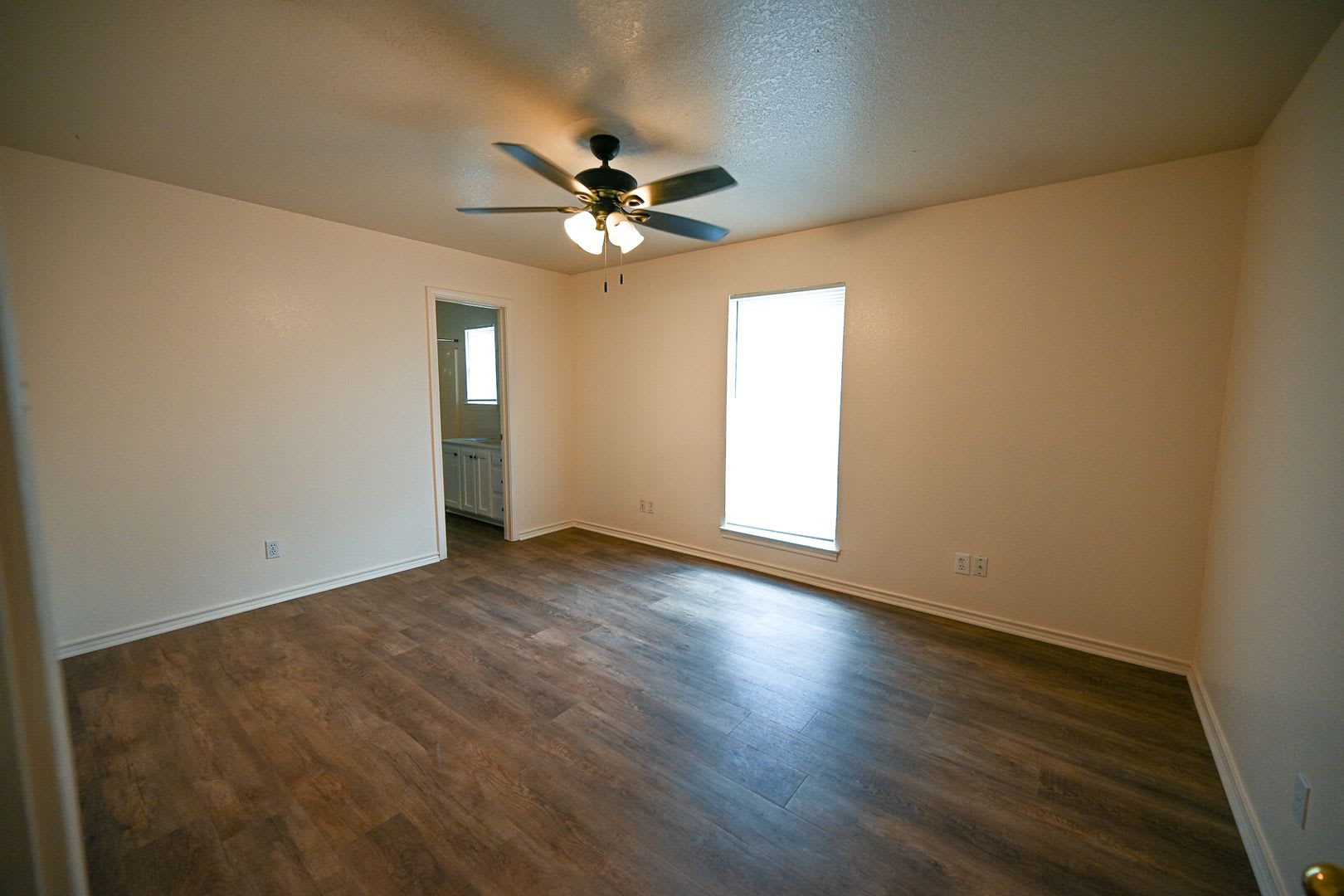 3 bed 2 bath Duplex Decatur TX – photo 5