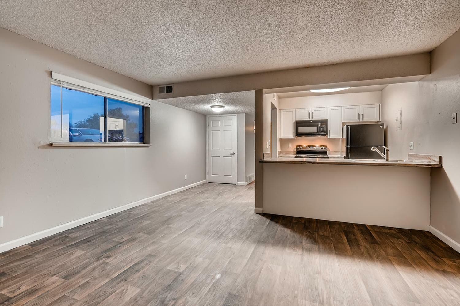Newgate Apartments – photo 5