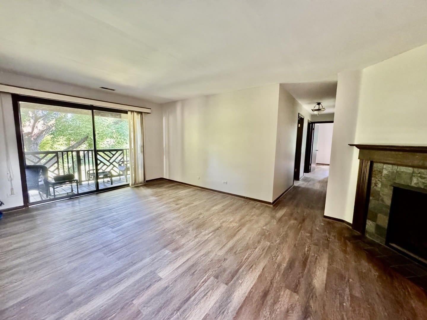 1737 Harrow Court – photo 4