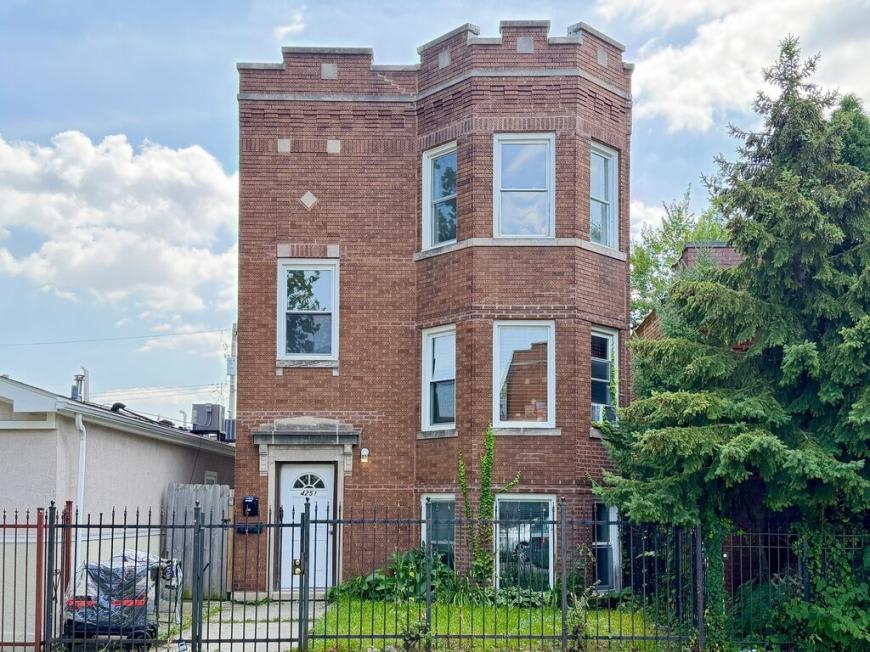 4249 Haddon – photo 1