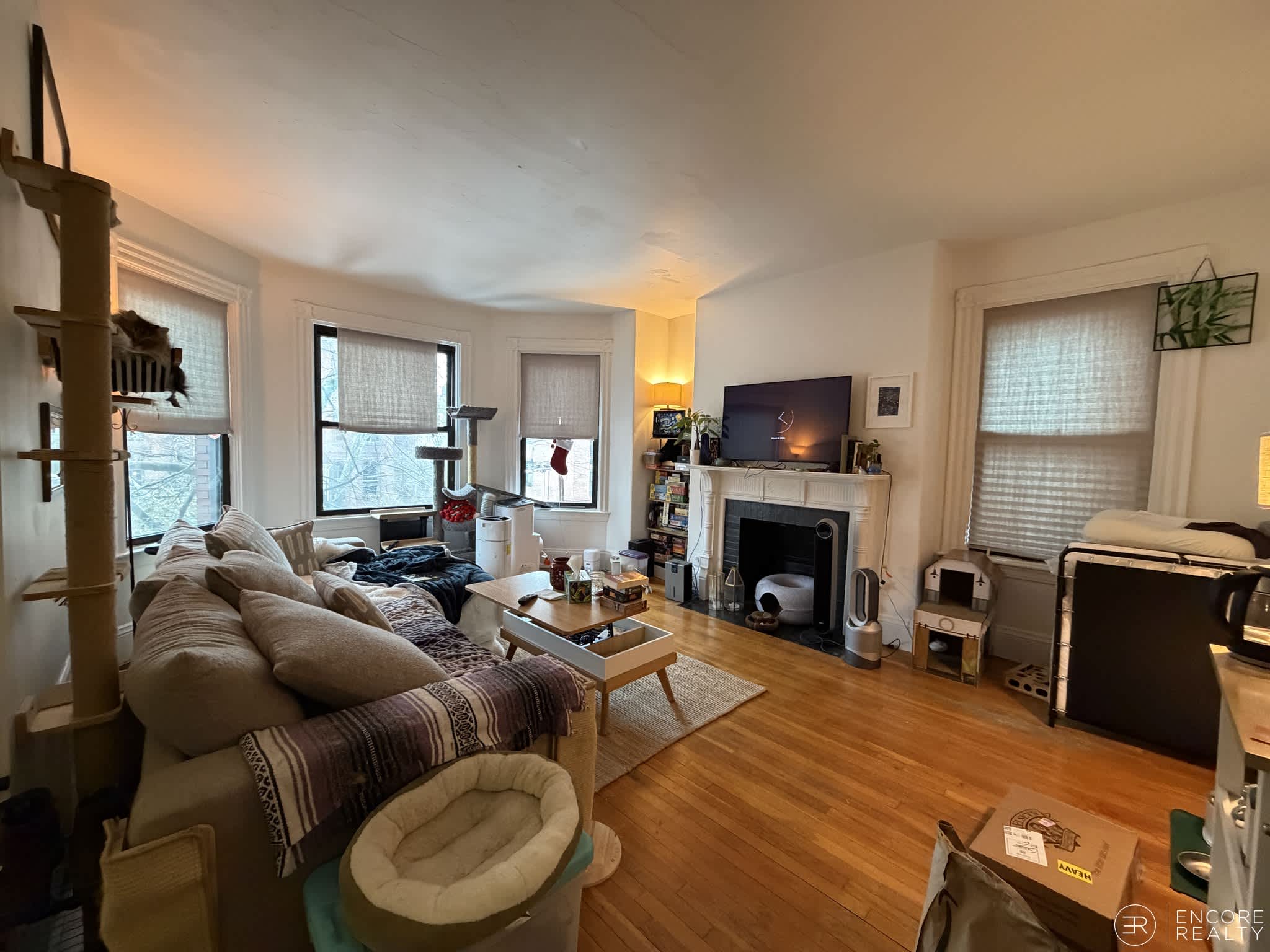 16 Davis Ave – photo 1