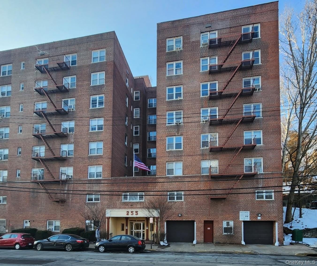 255 Bronx River Road – photo 1