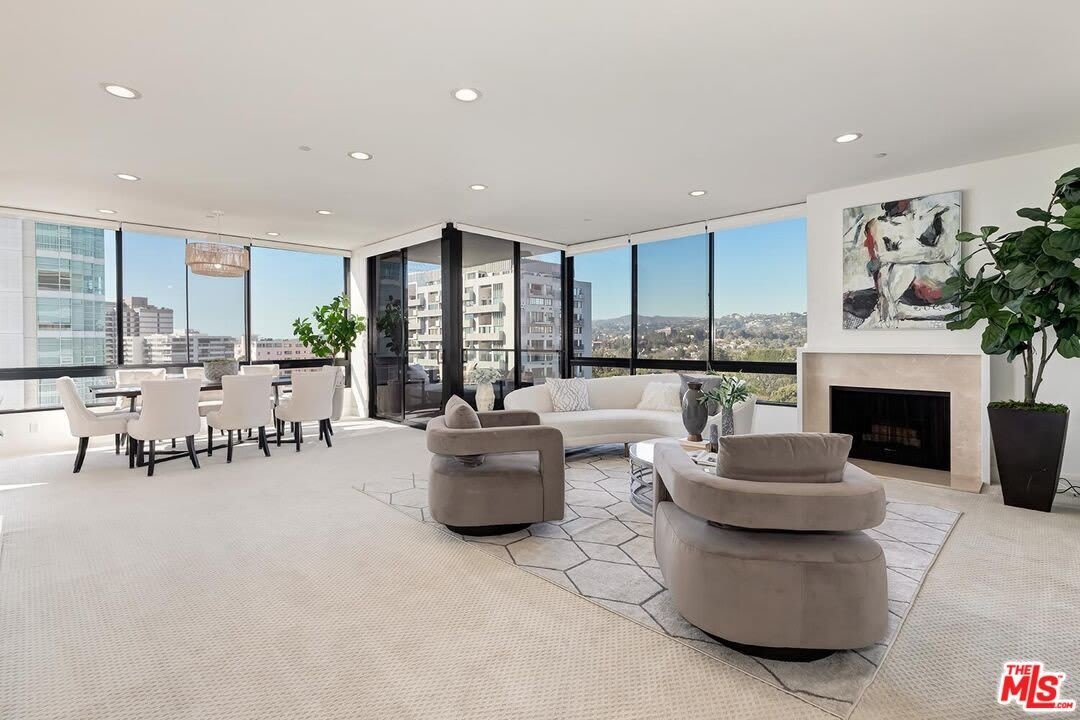 10350 Wilshire Blvd – photo 3