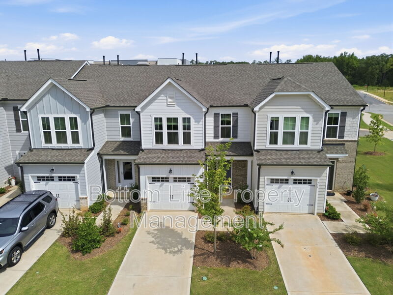 460 Glen Clova Dr – photo 5