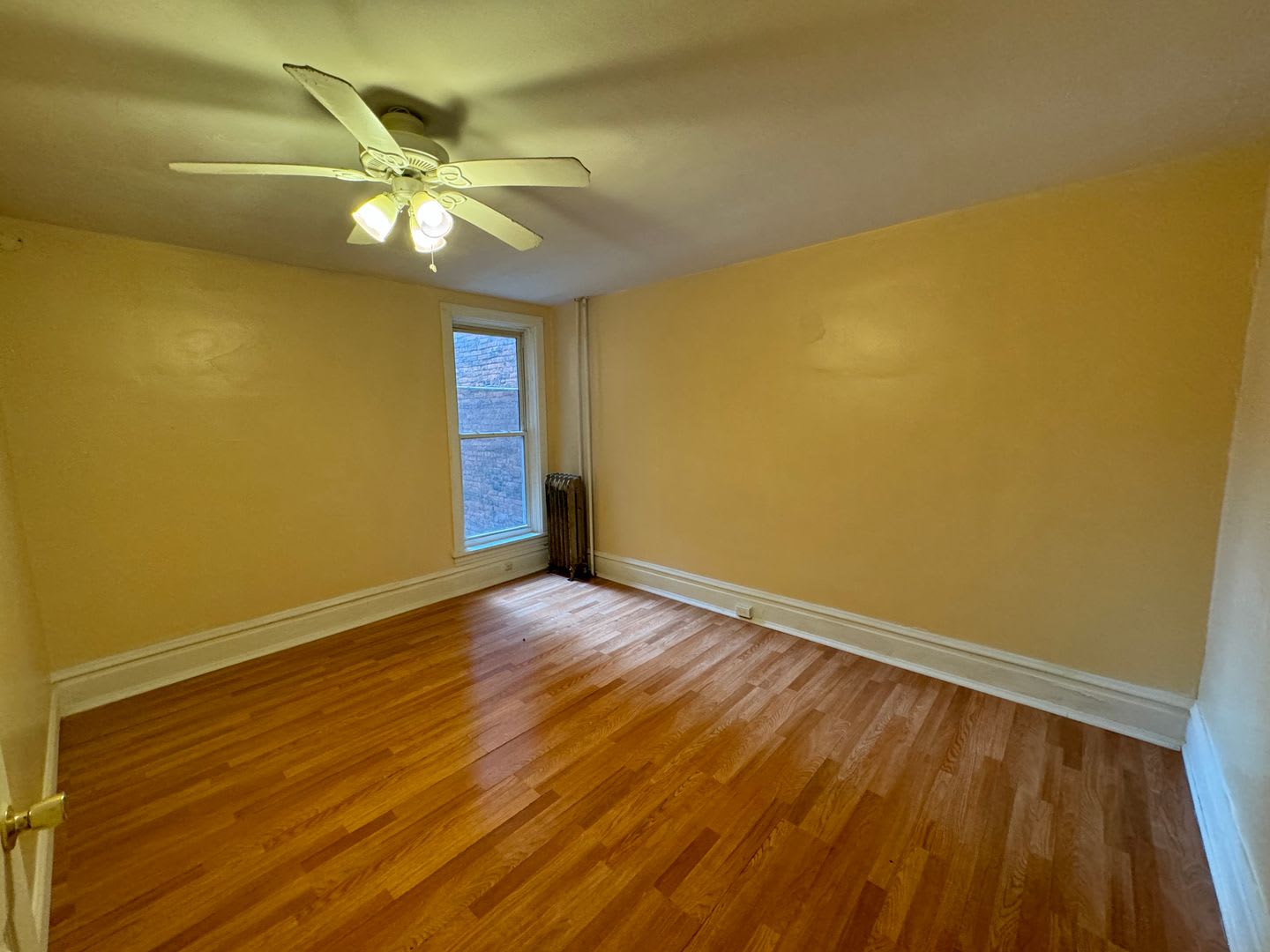 3 Bedroom Single Family Home in Harrisburg! – photo 5