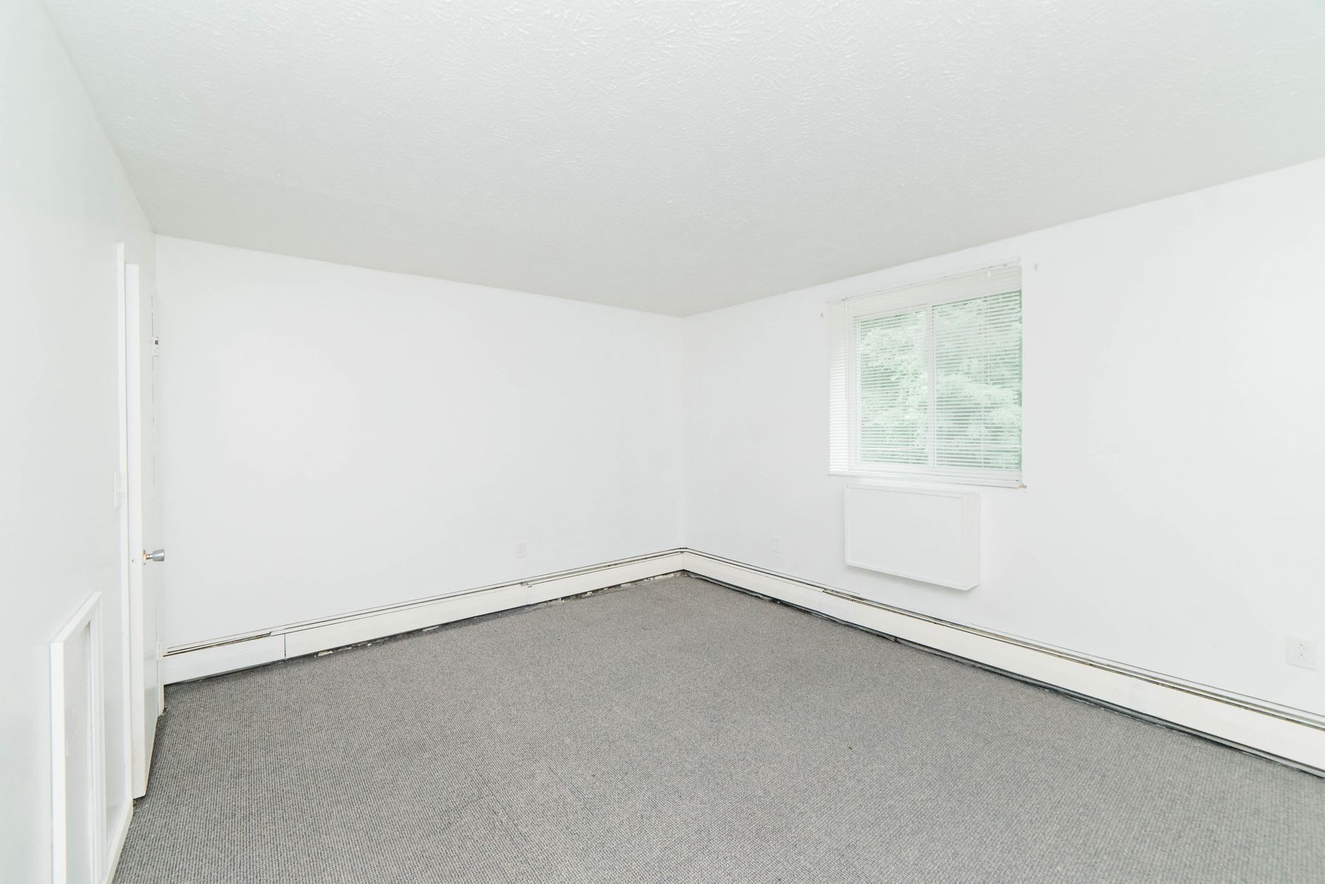 Colonial Commons – photo 5