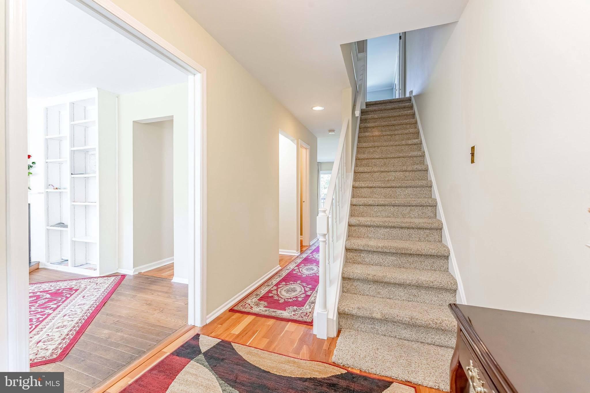 11 CHATEAU Circle – photo 3