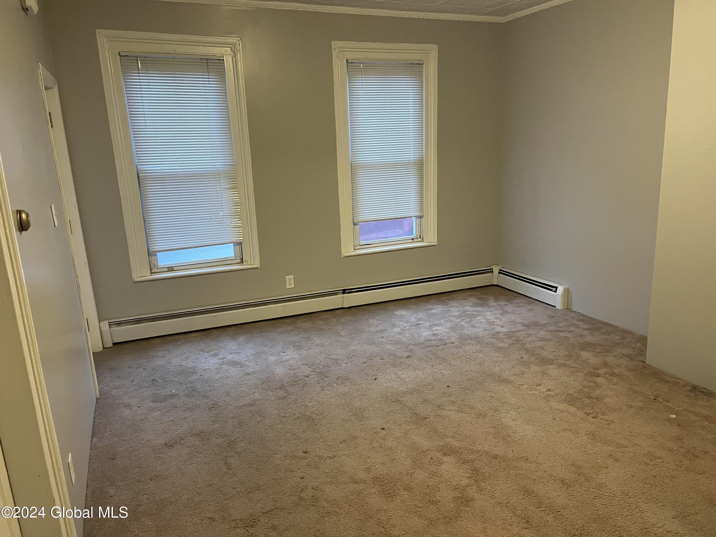 1524 5th Avenue – photo 3