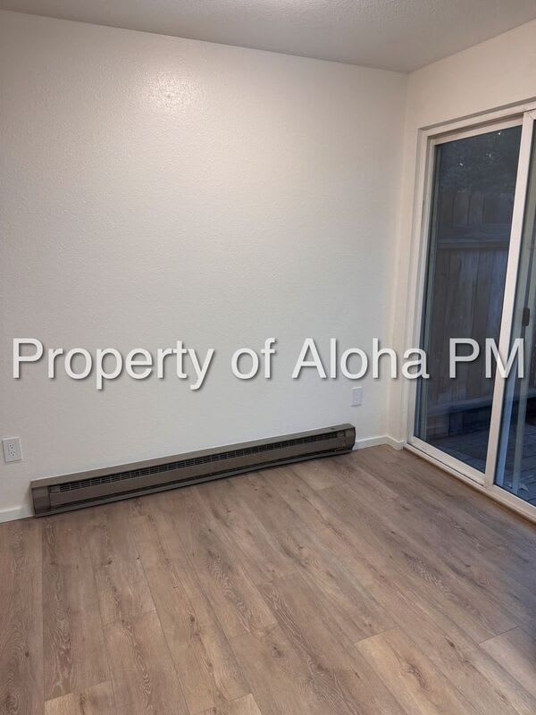 1760 S. Barlow Ln – photo 2