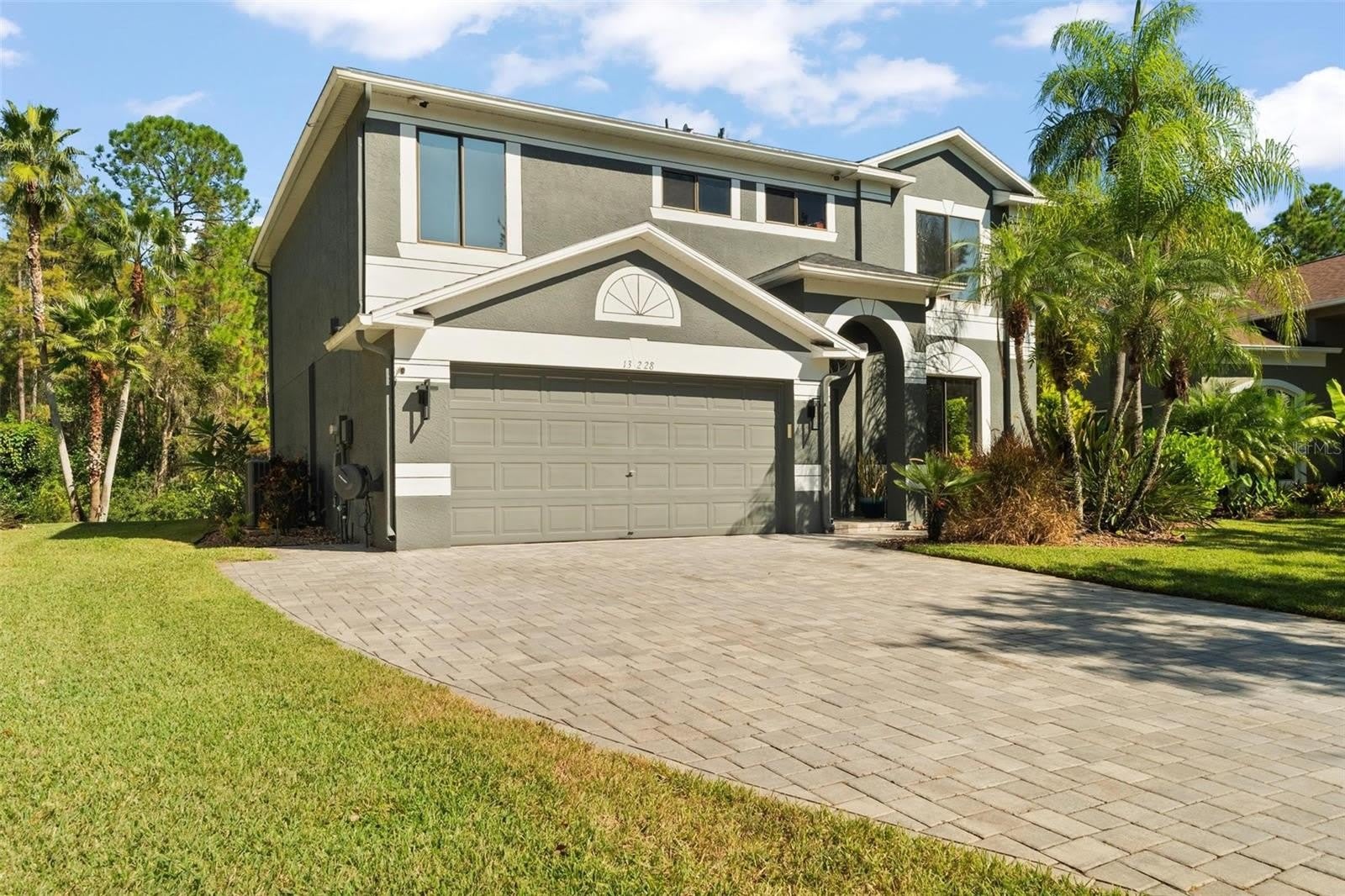13228 ROYAL GEORGE Avenue – photo 2