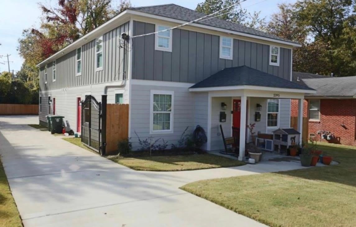 2395 AVERY Ave – photo 2