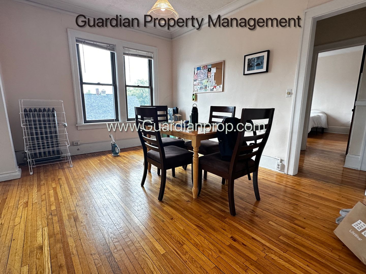 3Rd Floor Corner Unit Se Sun Lakes Uptown Apartment Blocks From Both Lakes Hardwood Floors One Month Free – photo 5