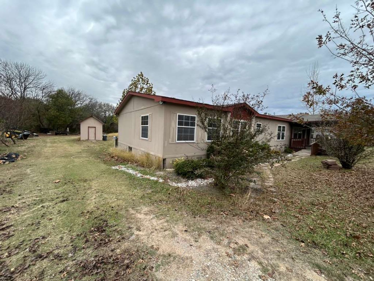 2595 BRYANT ST – photo 1