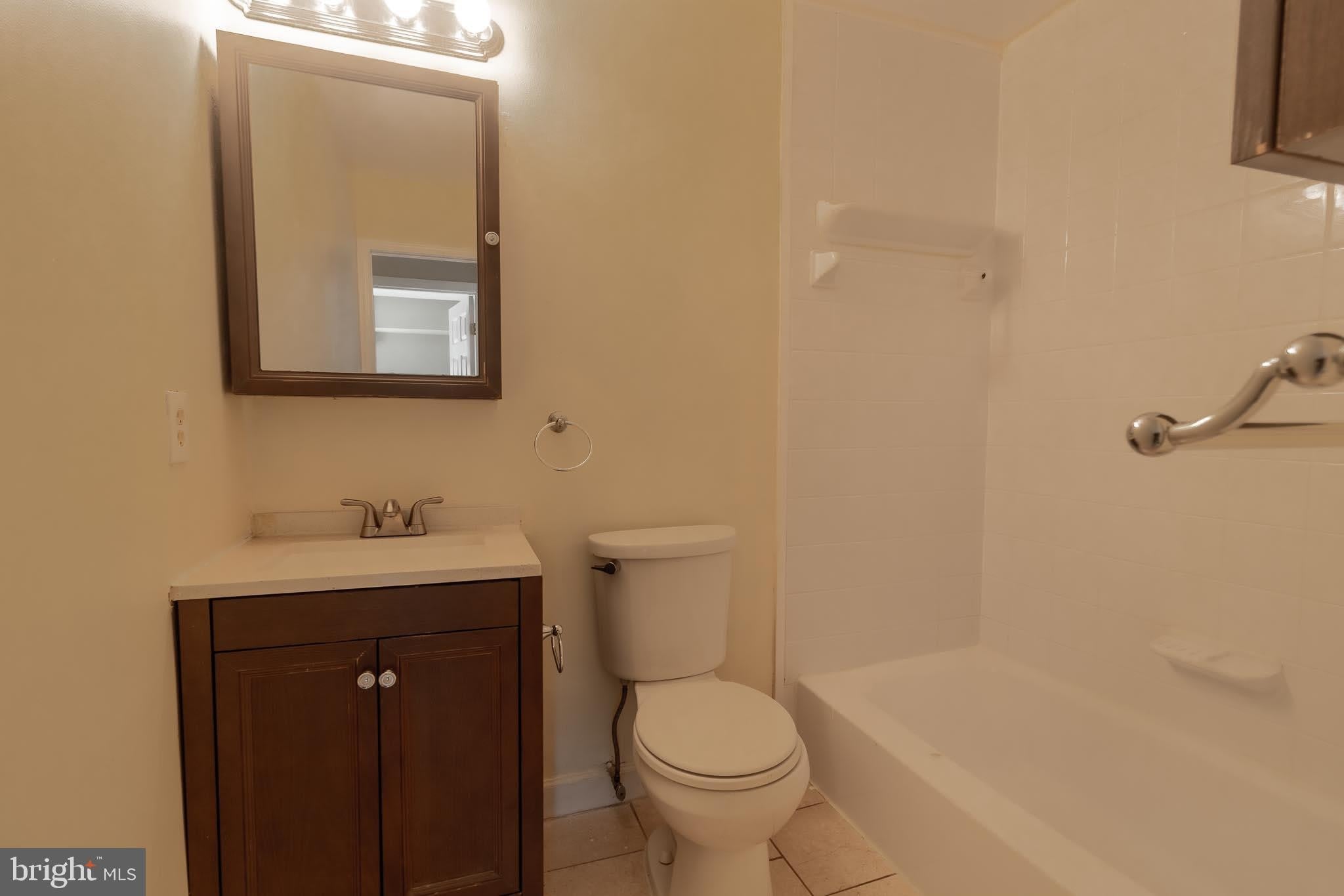 5201 NEWTON Street – photo 4