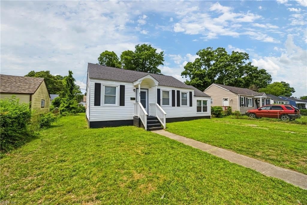 413 Colonial Avenue – photo 2
