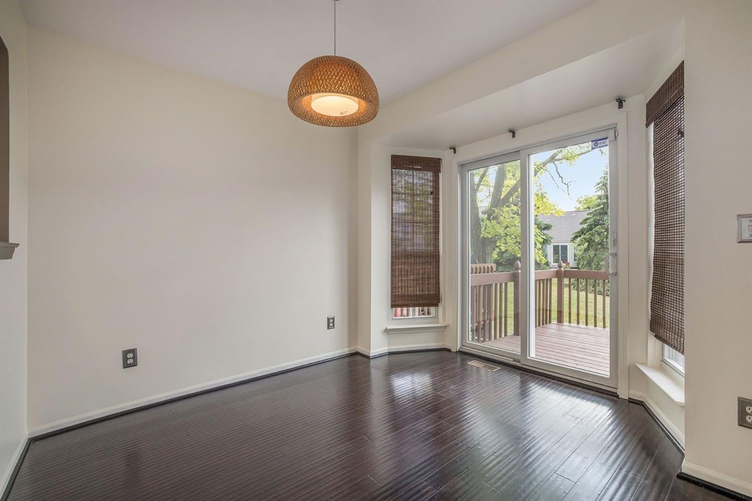 3088 Village Circle – photo 4