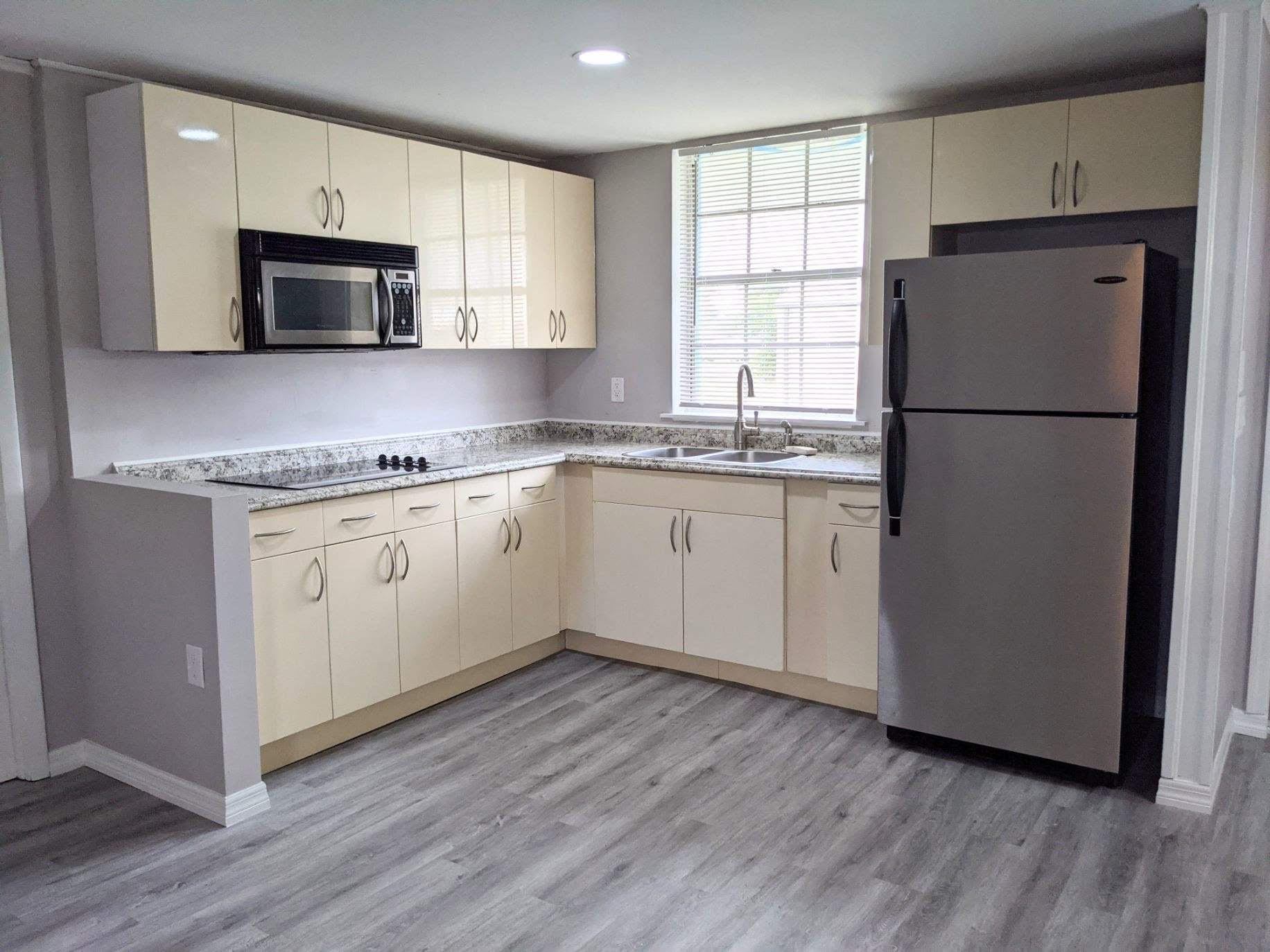 206 Danley Drive – photo 3