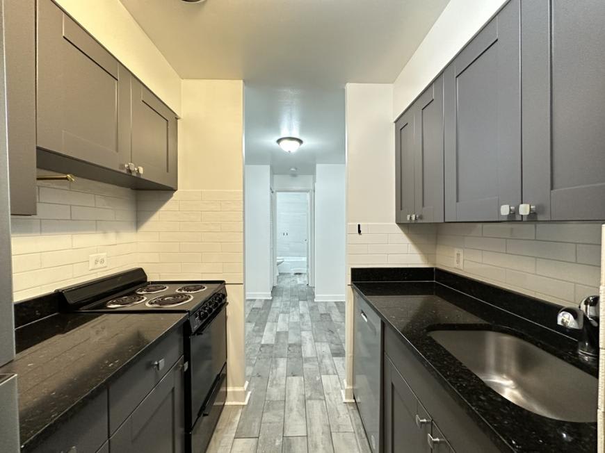 3823 Pine Grove – photo 5