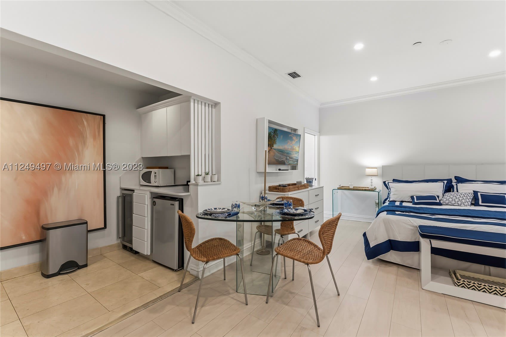 41217 Fisher Island Dr – photo 2